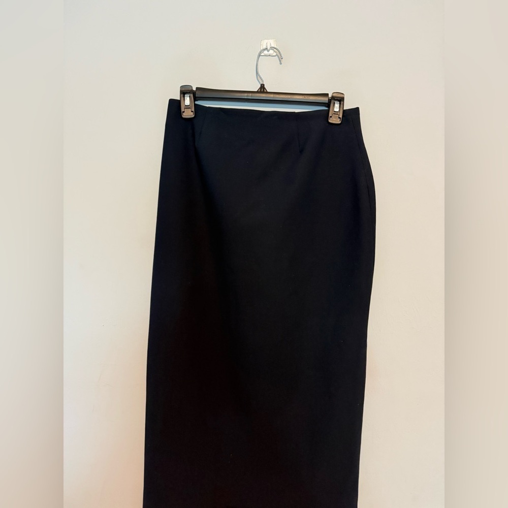 ELIZABETH and JAMES Mid-Length Navy Blue Skirt sIZE 6 Side Zipper - Picture 5 of 6